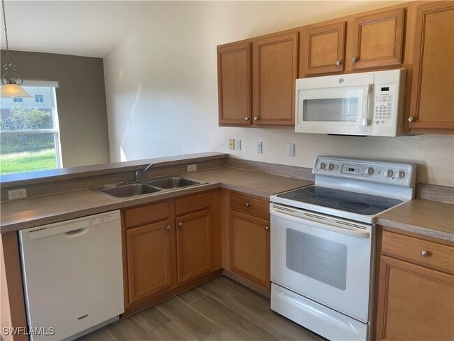 Building Photo - 8421 Gassner Way