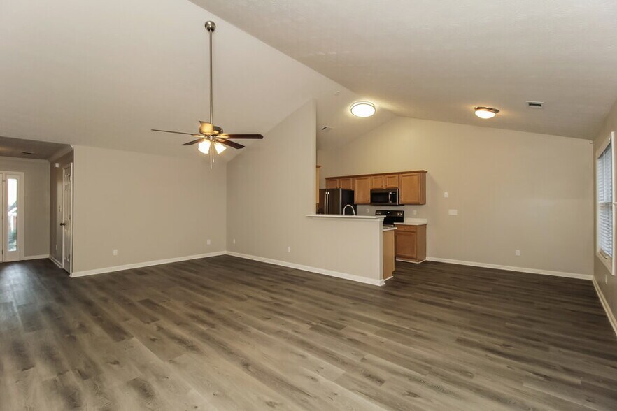 Building Photo - 100 Klintfield Trail