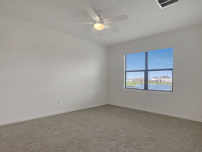 Building Photo - 7508 Tourmaline Dr