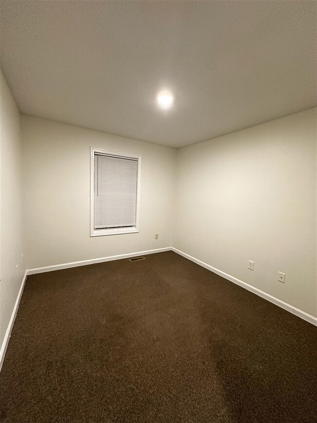 Building Photo - 1225 N Lee Dr