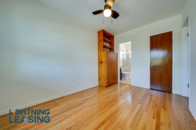 Building Photo - 6229 Craner Ave