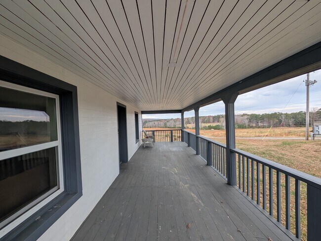 Building Photo - 1125 Lily Pad Ln