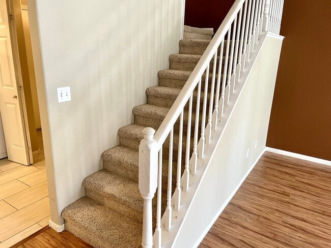 Building Photo - Hidden Gem in Gated Community - Summerlin