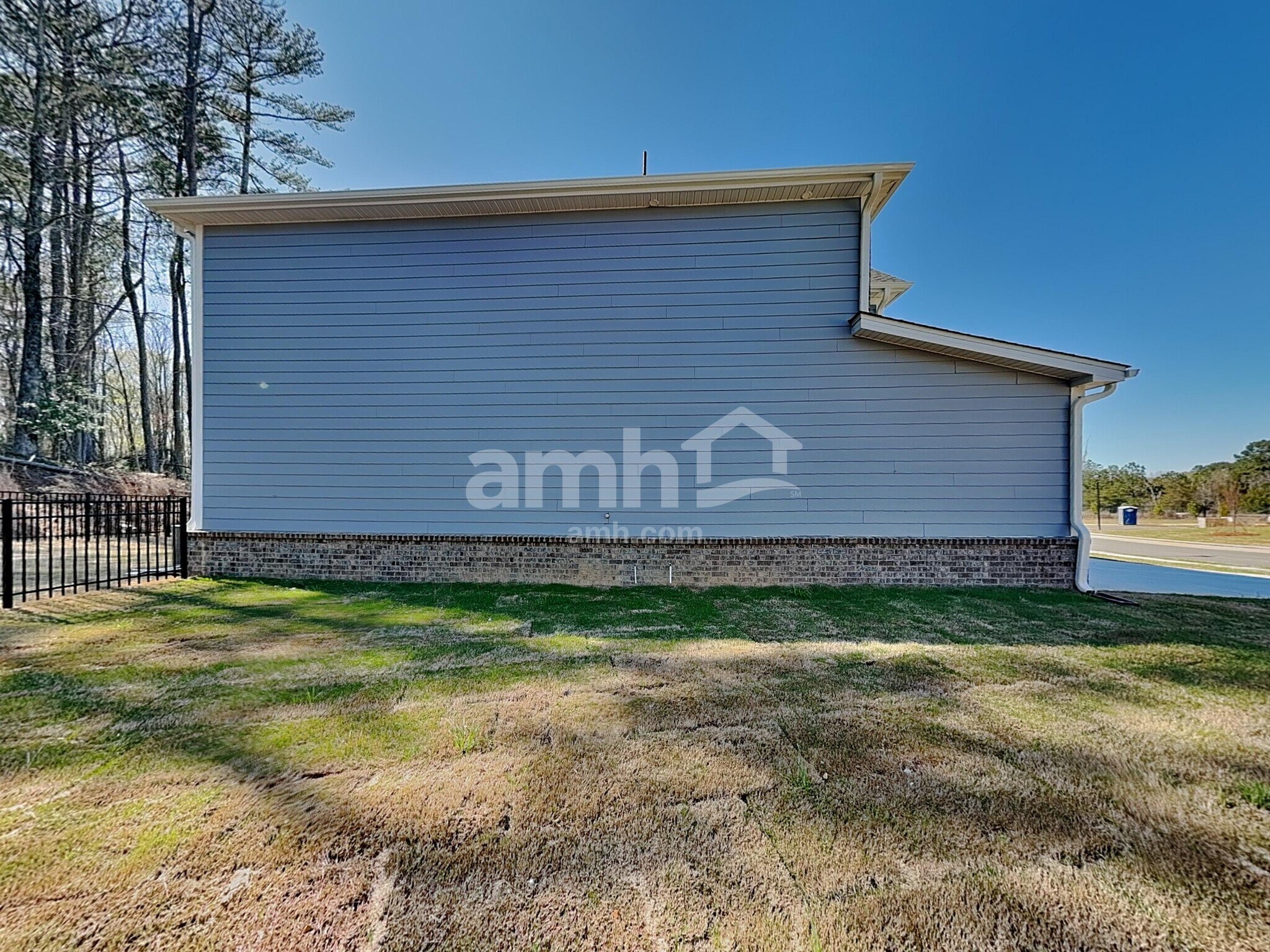 Building Photo - 1409 Aquamarine Dr