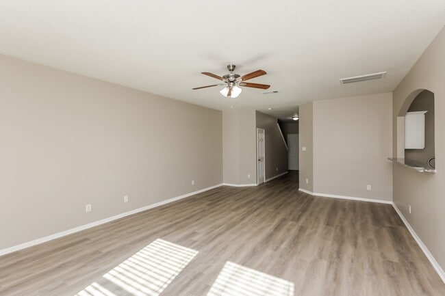 Building Photo - 5914 Golden Cove Rd