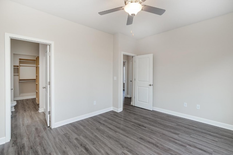 Building Photo - 12031 W Shadow Lakes St