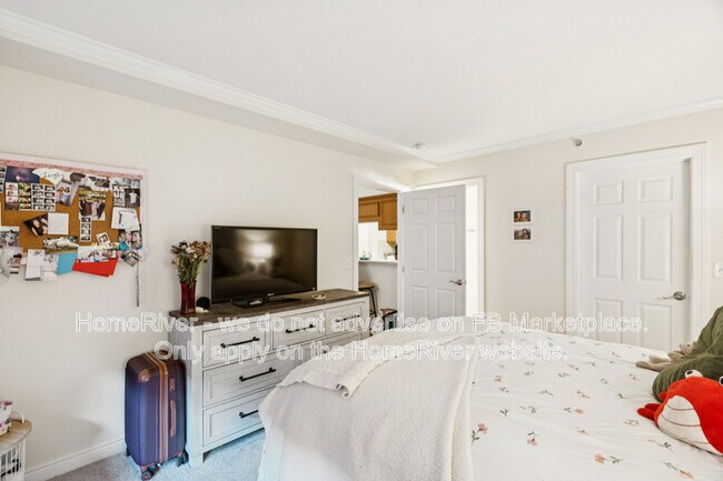 Building Photo - 7 Prospect St