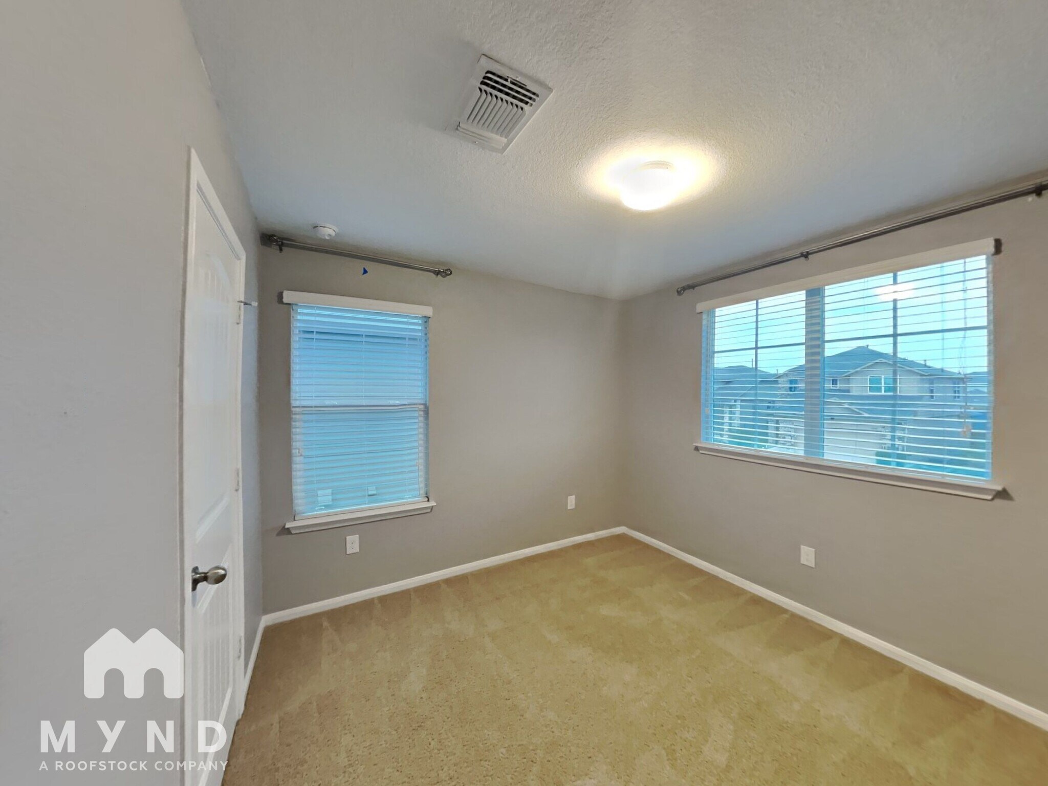 Building Photo - 12213 Waterford Run Way