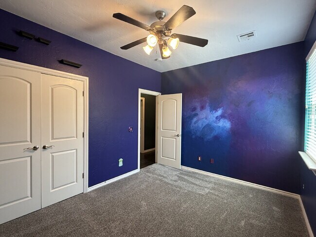 Building Photo - 3-bedroom, 2-bath home with a dedicated study located in The Creeks at Wimberley