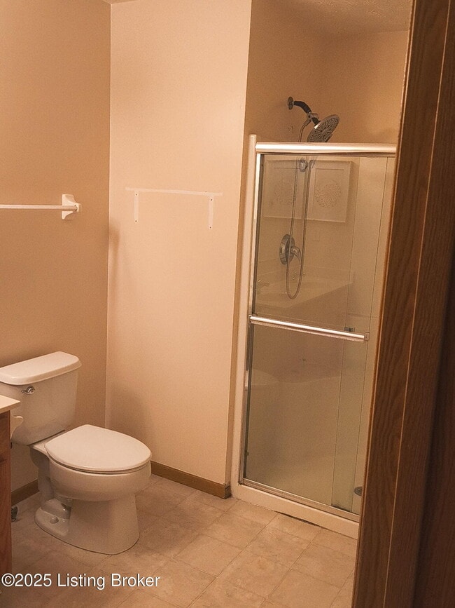 Building Photo - 5303 Bannon Crossings Dr