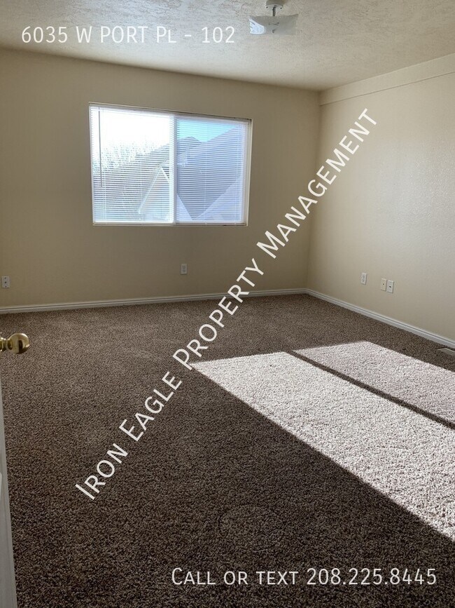 Building Photo - 6035 W Port Pl