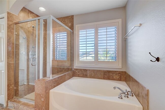 Building Photo - 4328 Desert Home Ave