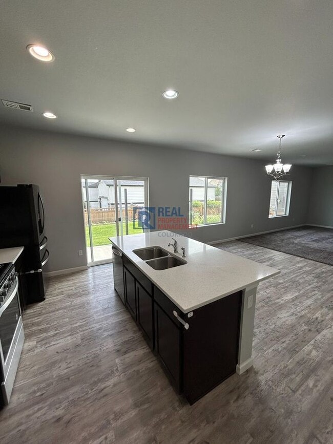 Building Photo - 2909 Quartz Pl