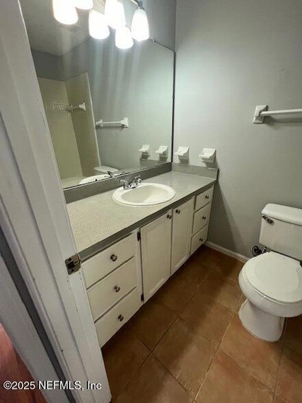 Building Photo - 3811 English Colony Dr N