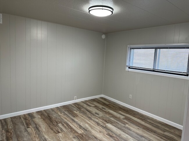 Building Photo - 9333 US-212