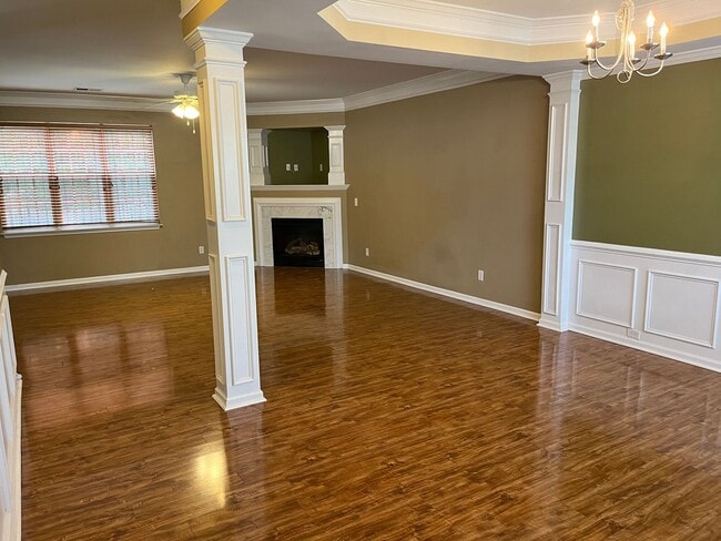 Building Photo - Simpsonville, 4bd/2.5ba, 2000+sf
