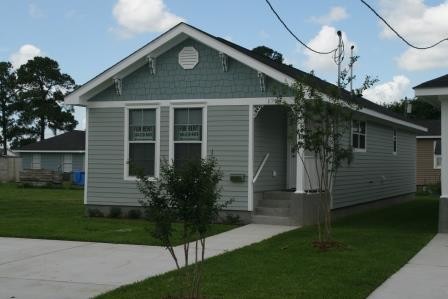 Primary Photo - 1708 Huey P Long Ave