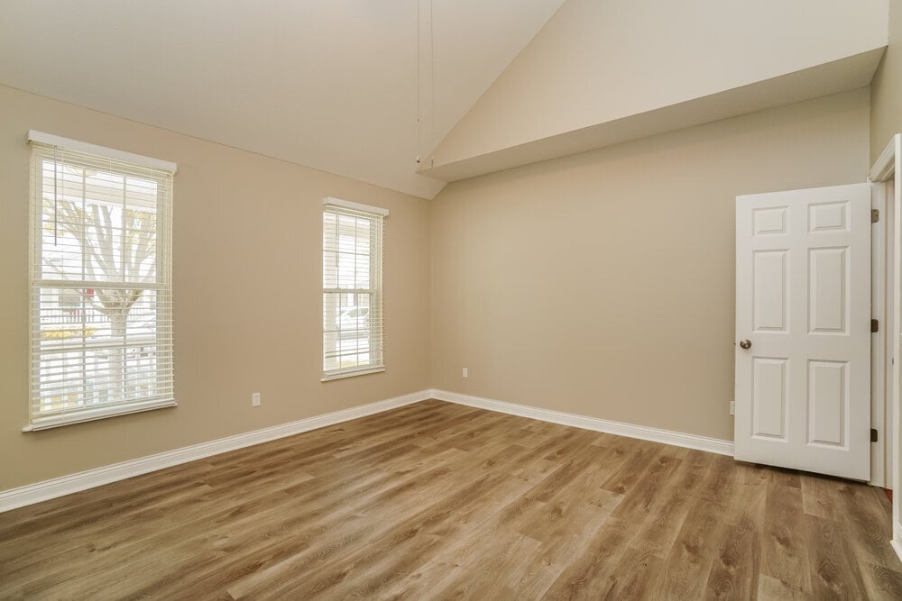 Building Photo - 1082 Finny Ave