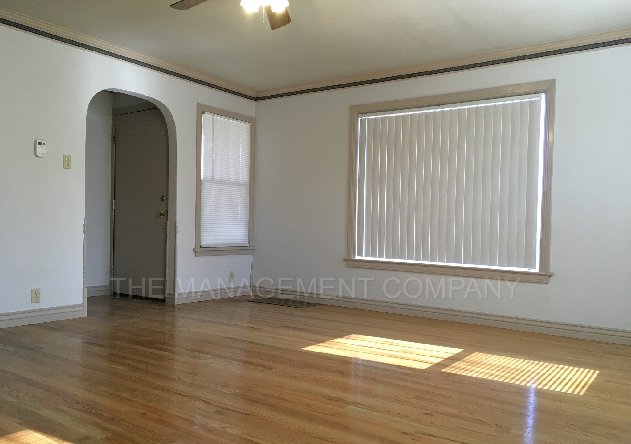 Building Photo - 576 Addison Ave W