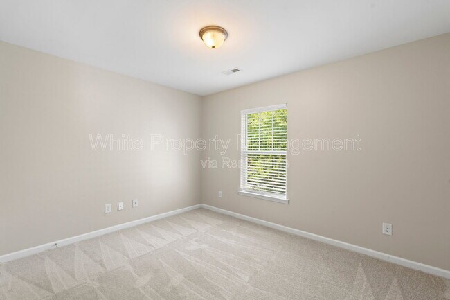 Building Photo - 1141 Hammond Dr