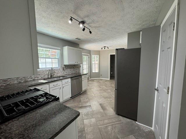 Building Photo - 2910 Arden Ridge Dr