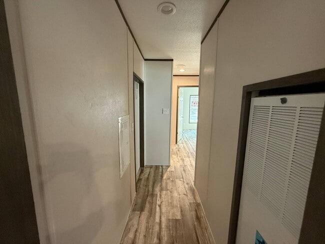 Building Photo - 2881 TX-110