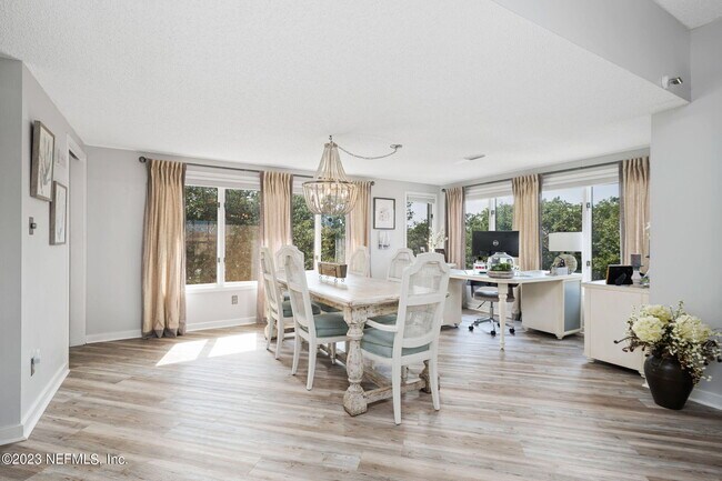 Building Photo - 3114 Harbor Dr