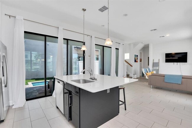 Building Photo - 407 Villa Domani Ct