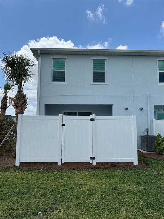 Building Photo - 14975 White Pearl Rd