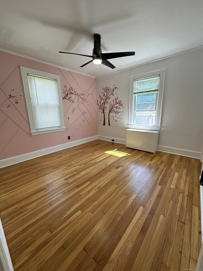 Building Photo - 83 High Park Ave