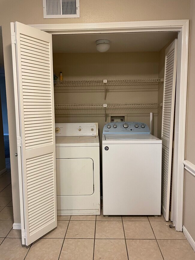 Building Photo - 10101 S Gessner Rd