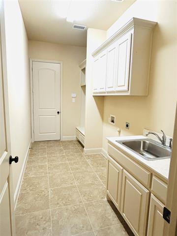 Building Photo - 1521 Snowberry Dr