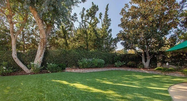 Building Photo - 22243 W Craggy View St