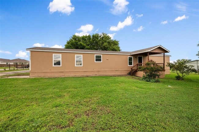 Building Photo - 360 Shady Oaks Dr