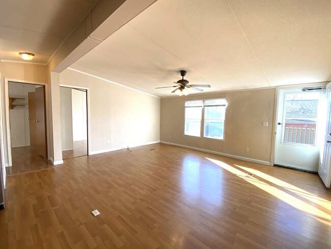 Building Photo - 54 Windy Hill Rd