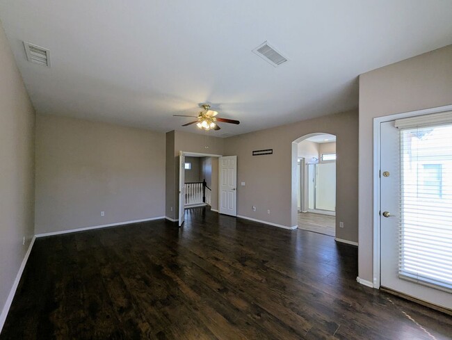 Building Photo - 17453 W Navajo St