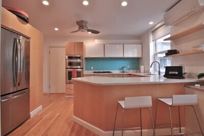 Building Photo - 141 Beaconsfield Rd