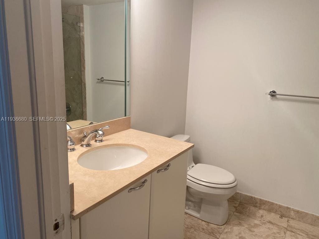 Building Photo - 2101 Brickell Ave