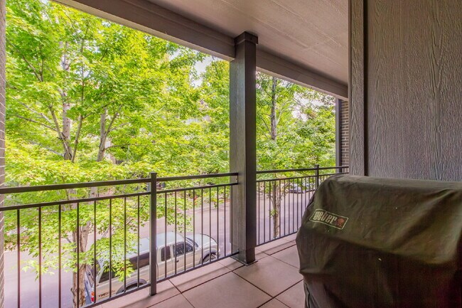 Building Photo - A contemporary 1826 sq ft. 3 Bedroom / 3 Bath Belmar Townhome for rent