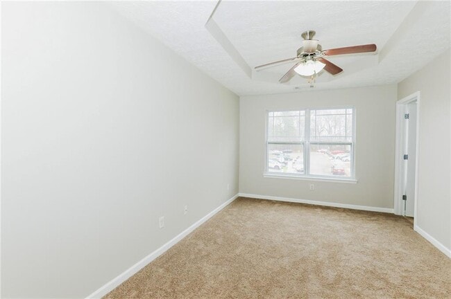 Building Photo - 6212 Ellenwood Dr