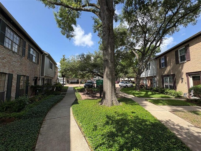 Building Photo - 14343 Lost Meadow Ln