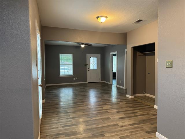 Building Photo - 7315 Toland St