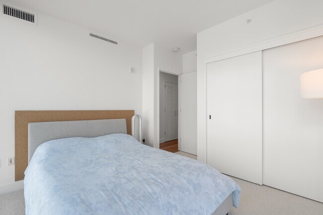 Building Photo - 629 Ke’eaumoku St