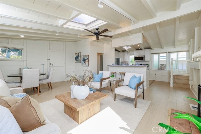 Building Photo - 1225 Gaviota Dr