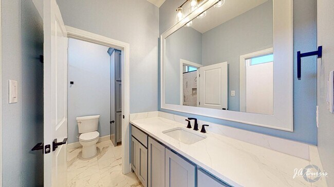 Building Photo - 5204 Balfour Ct