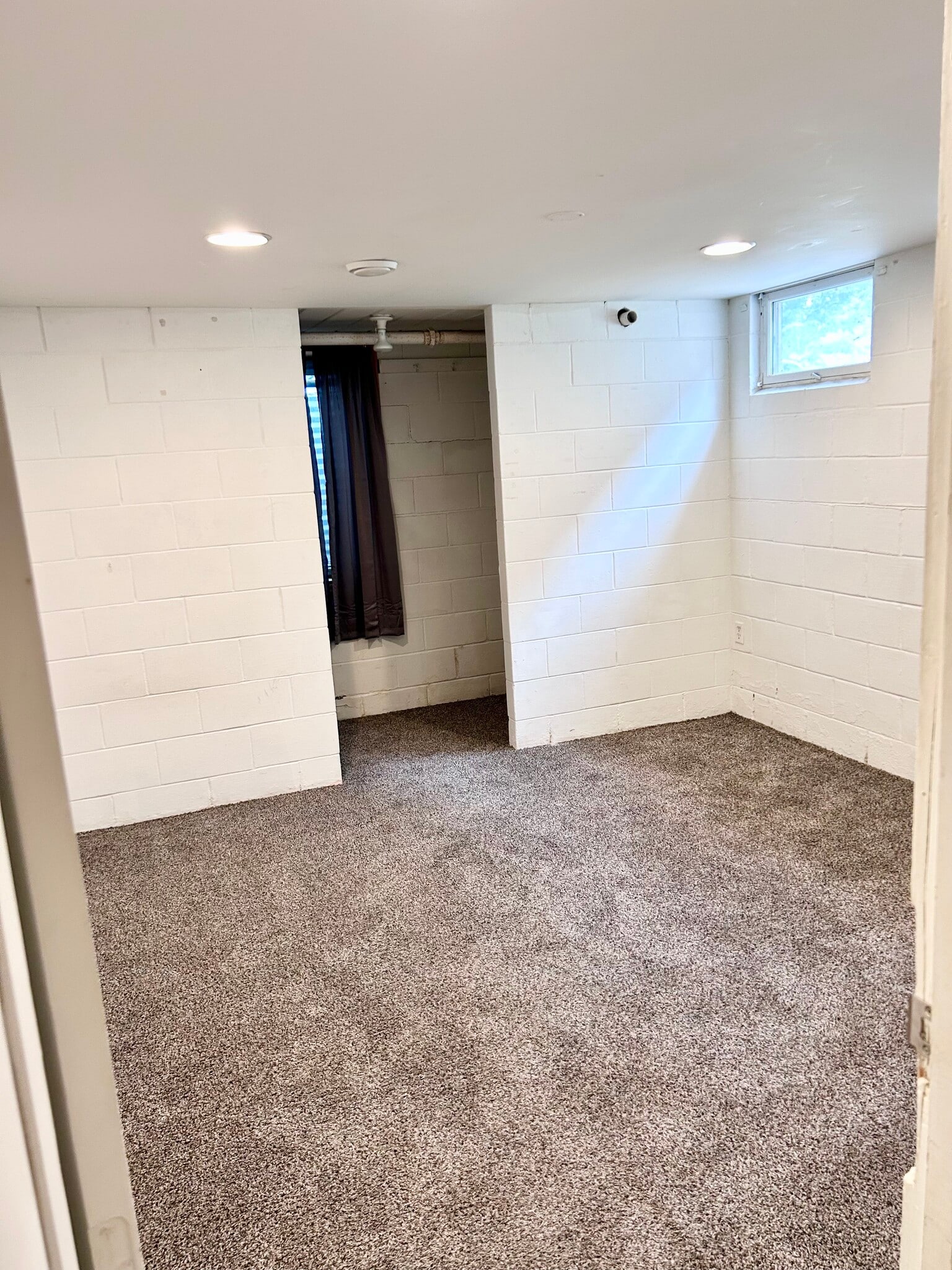 3rd Bedroom - 212 7th Ave SE