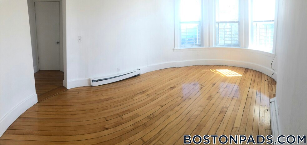 Building Photo - 270 Bowdoin St