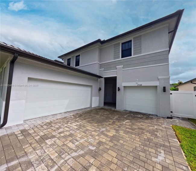 Building Photo - 17344 SW 46th St