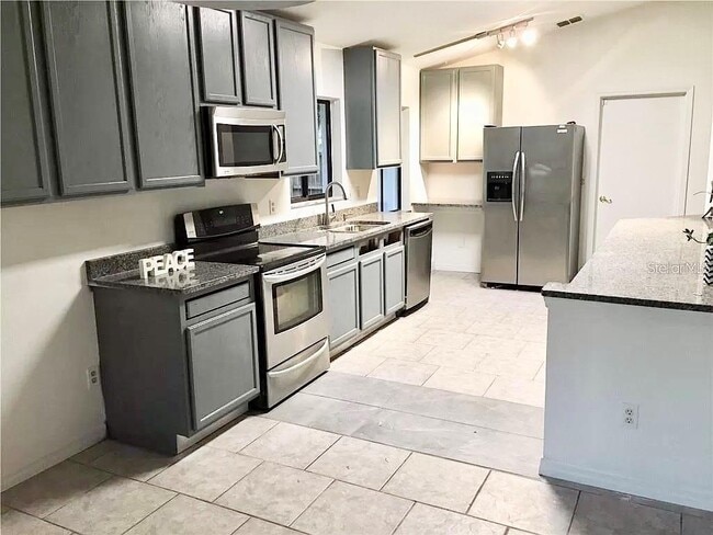 Building Photo - 5419 Stirrup Way