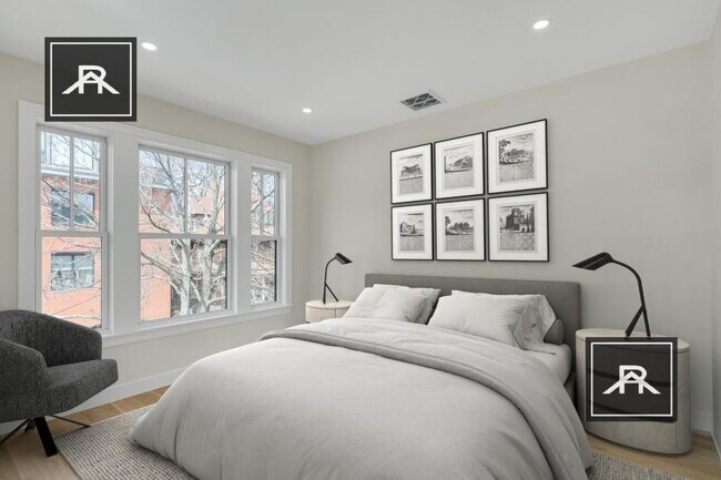 Building Photo - 4 bedroom in Brookline MA 02446